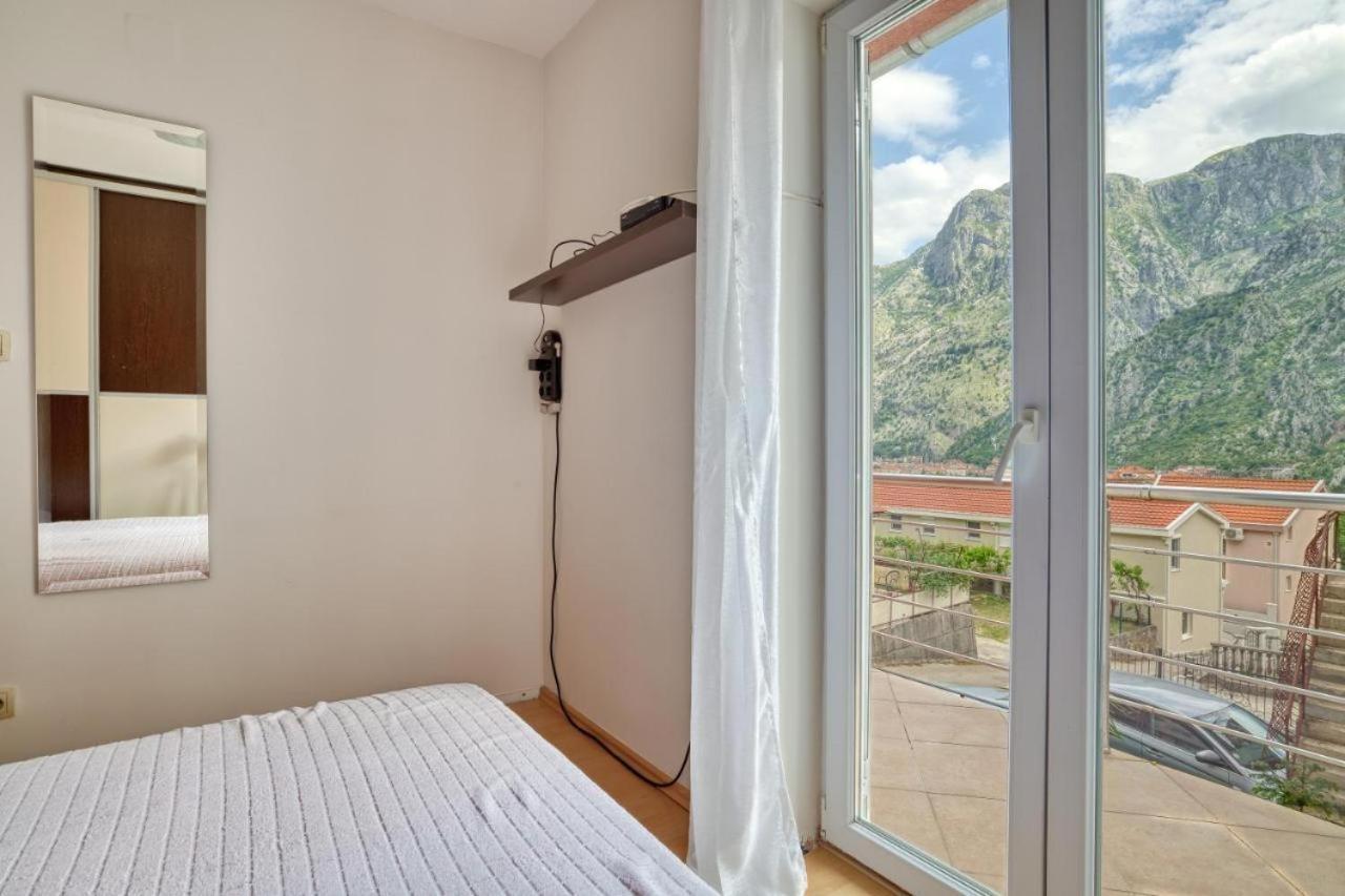 Underhill Royal View Villa Kotor Exterior photo